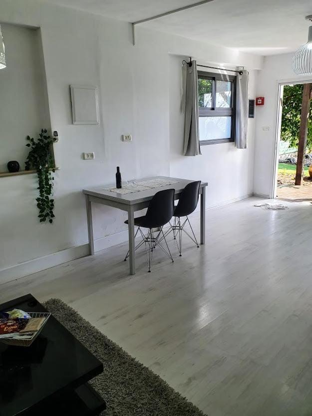 Villa Sharvit Hakesem Livnim Exterior foto