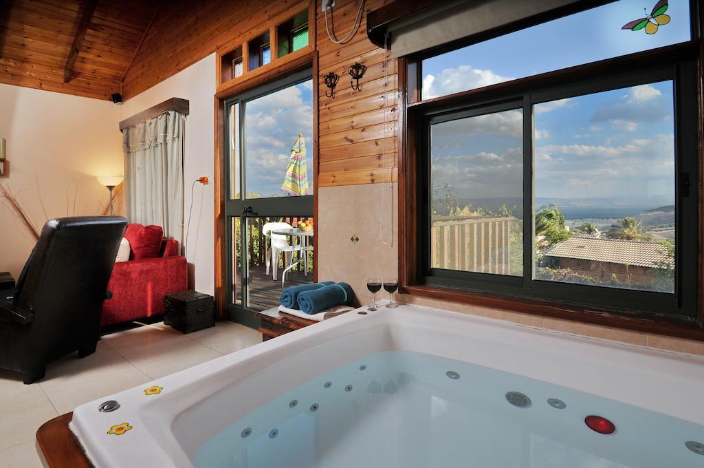Villa Sharvit Hakesem Livnim Zimmer foto